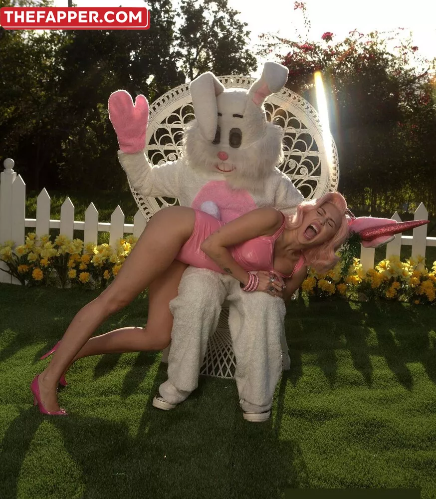 Miley Cyrus  Onlyfans Leaked Nude Image #MaHeVXtG7w
