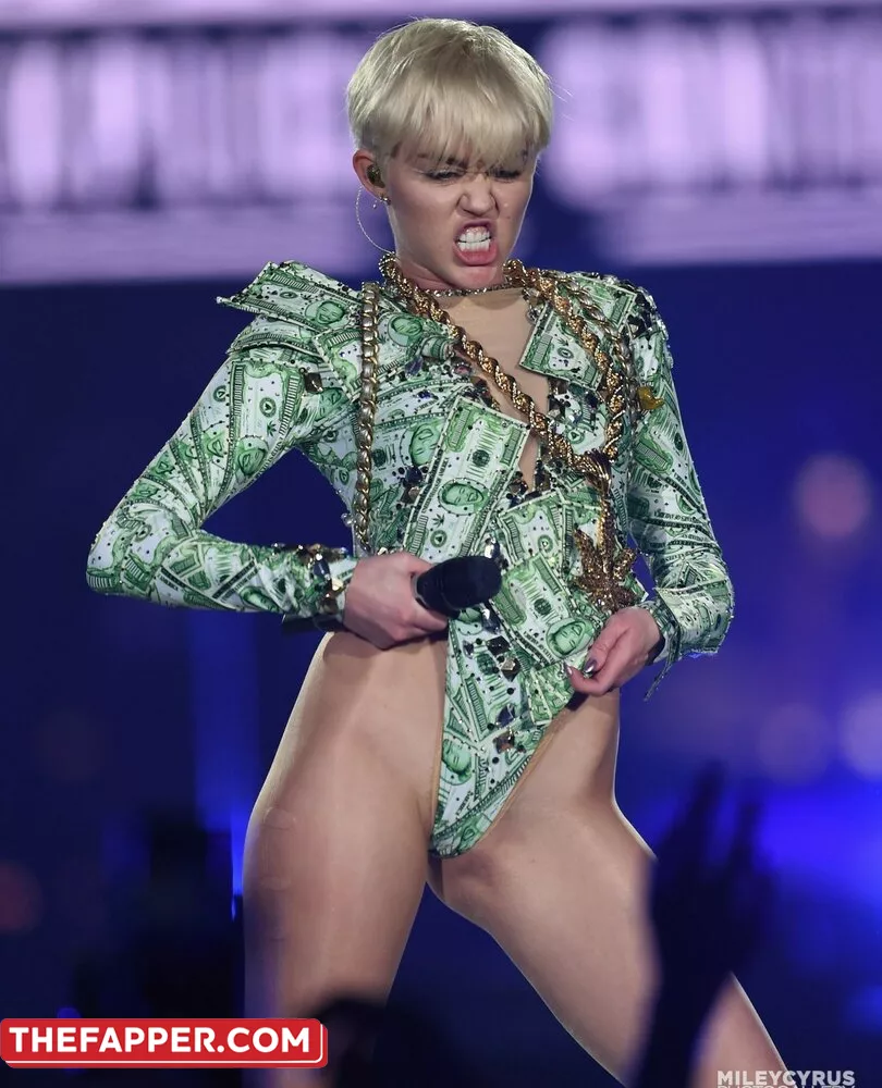 Miley Cyrus  Onlyfans Leaked Nude Image #MicbinFg6V