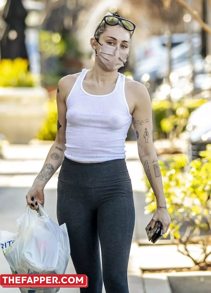 Miley Cyrus  Onlyfans Leaked Nude Image #NGZmOq6HXS