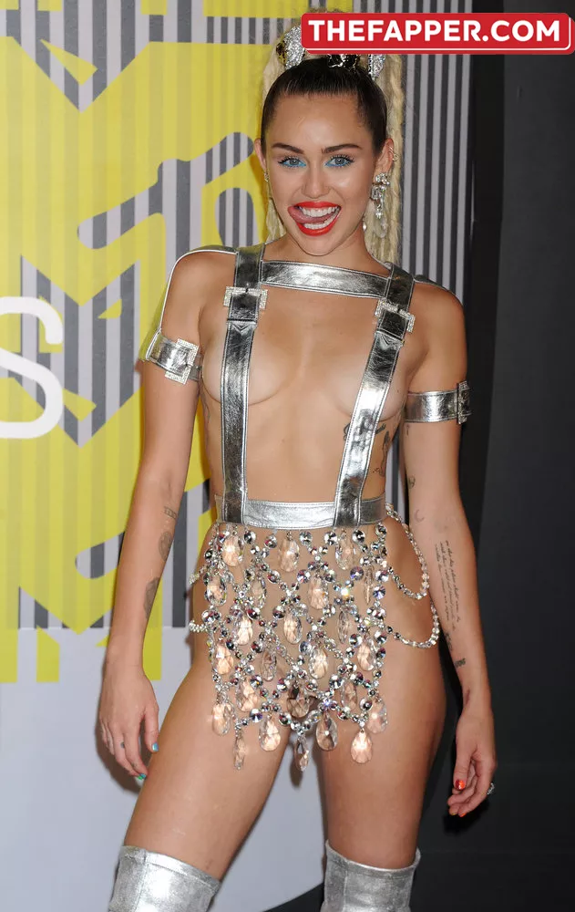 Miley Cyrus  Onlyfans Leaked Nude Image #OHHNJ1mzGS