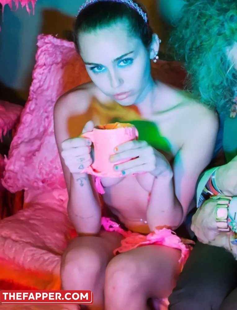Miley Cyrus  Onlyfans Leaked Nude Image #RYODDrt0RF