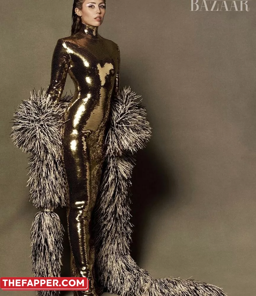 Miley Cyrus  Onlyfans Leaked Nude Image #T9rXQT535Q