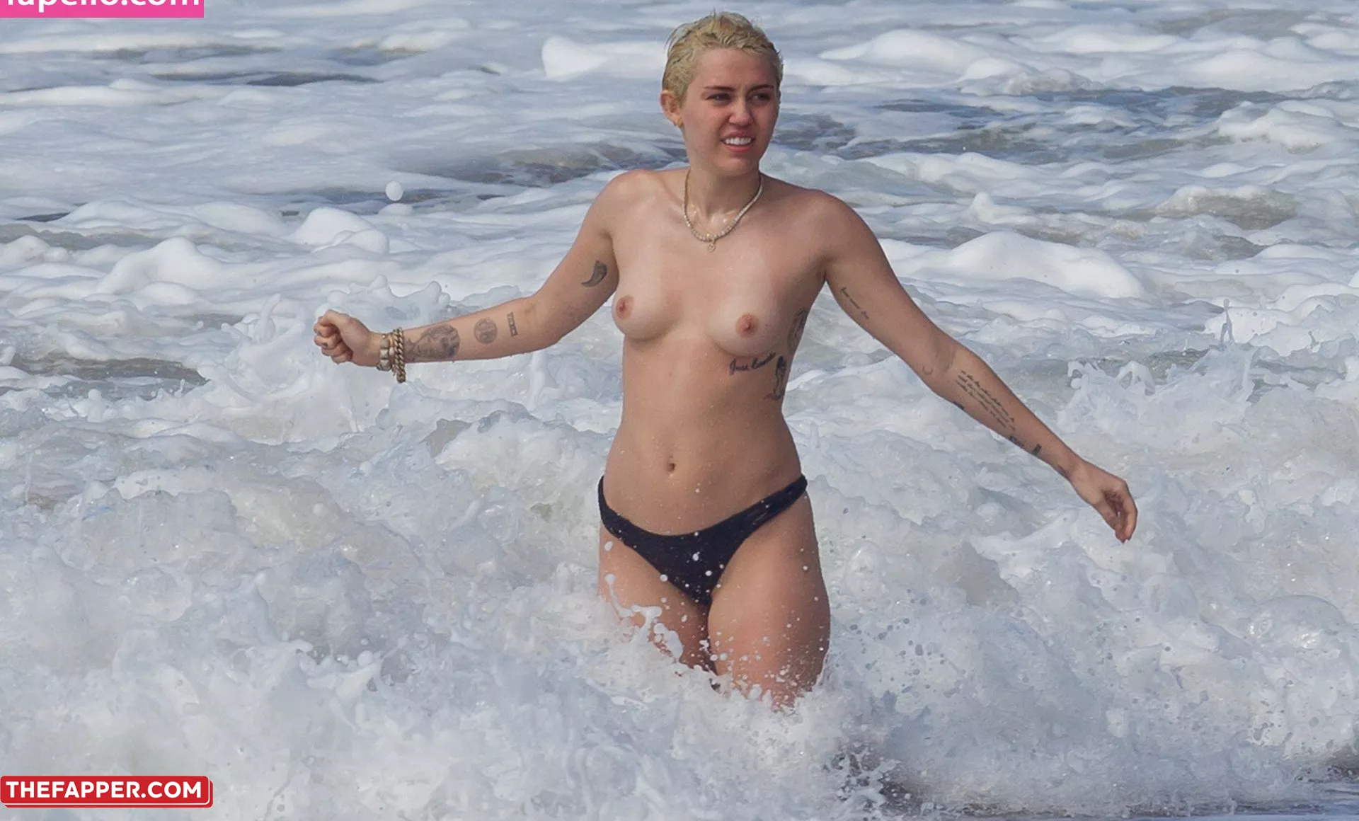Miley Cyrus  Onlyfans Leaked Nude Image #TtDnZ5EnFg