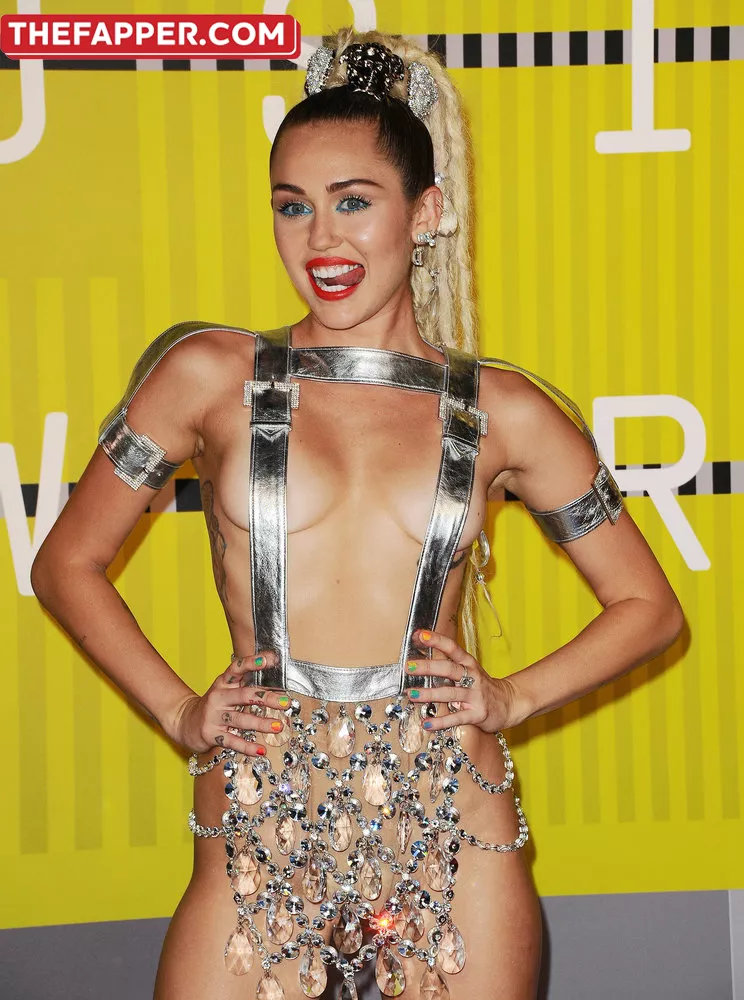 Miley Cyrus  Onlyfans Leaked Nude Image #U7NnQO0pzZ