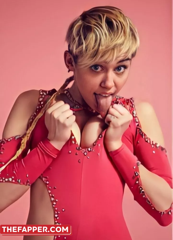 Miley Cyrus  Onlyfans Leaked Nude Image #YnfeSBSVT2