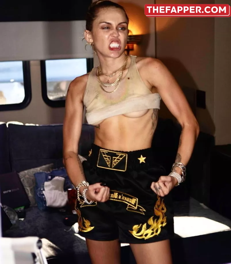 Miley Cyrus  Onlyfans Leaked Nude Image #ZiWLYTmqEF