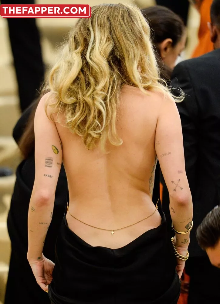 Miley Cyrus  Onlyfans Leaked Nude Image #av1okFZIZJ