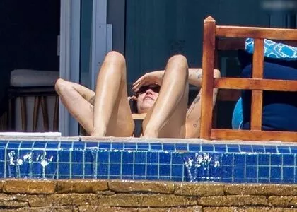 Miley Cyrus Onlyfans Leaked Nude Image #bTXgQEpemE