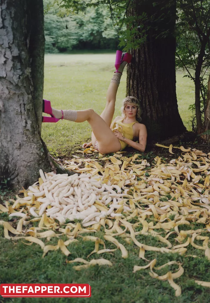 Miley Cyrus  Onlyfans Leaked Nude Image #bm0B9pCHua