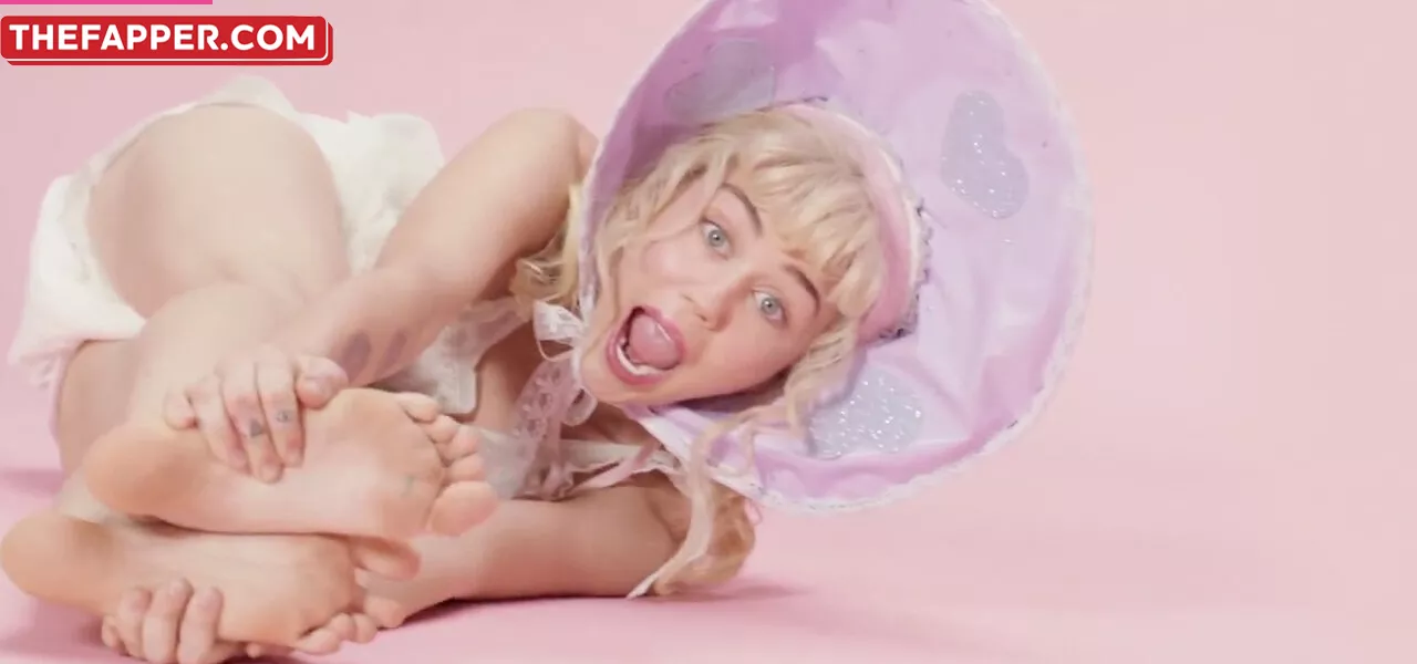 Miley Cyrus  Onlyfans Leaked Nude Image #dAFAyzMYQl