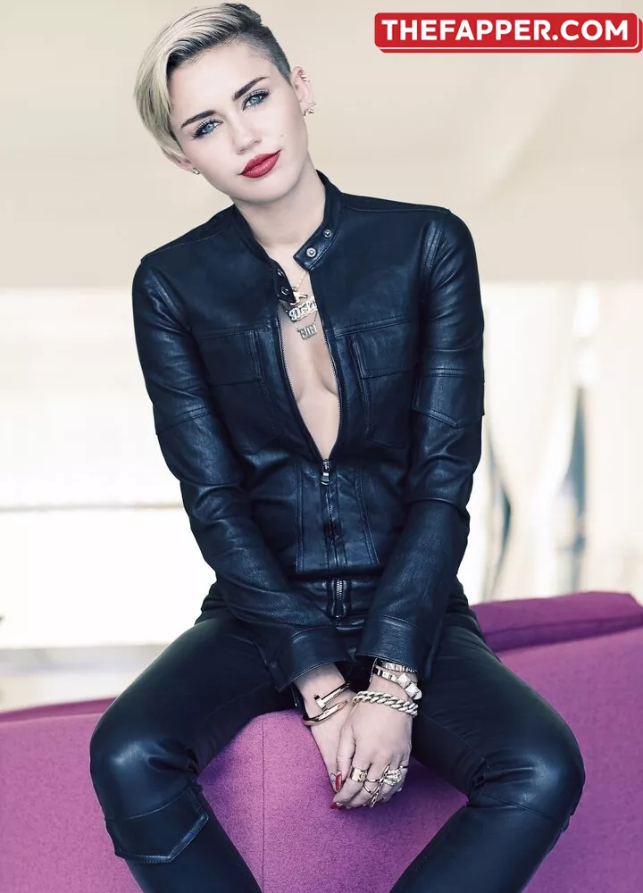 Miley Cyrus  Onlyfans Leaked Nude Image #g0ApinJVmF