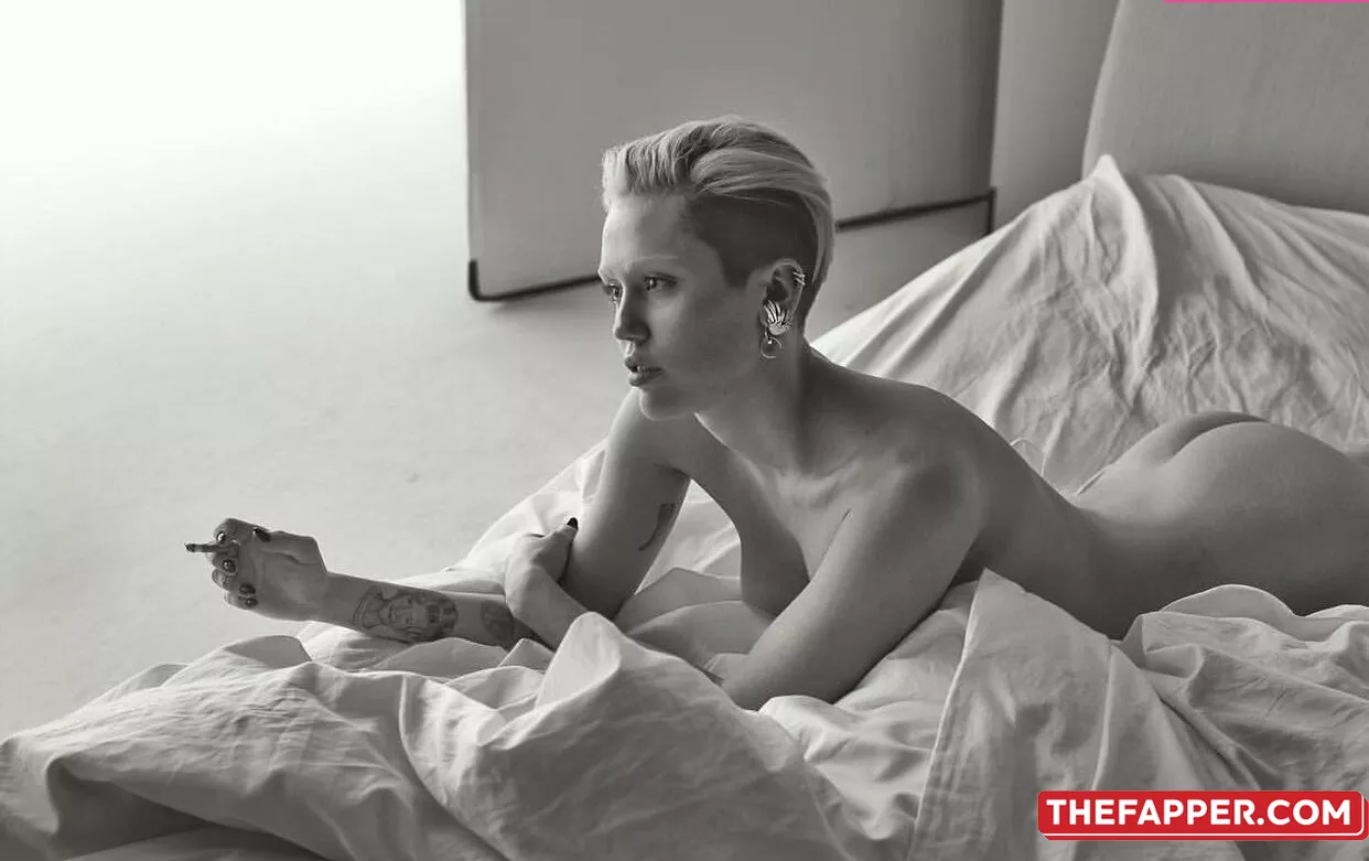 Miley Cyrus  Onlyfans Leaked Nude Image #gHzIpH1CpD