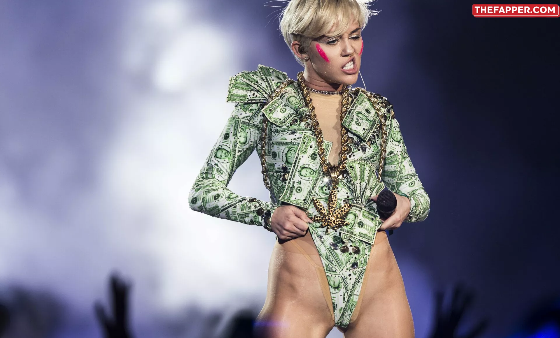 Miley Cyrus  Onlyfans Leaked Nude Image #i9piTxPN9t