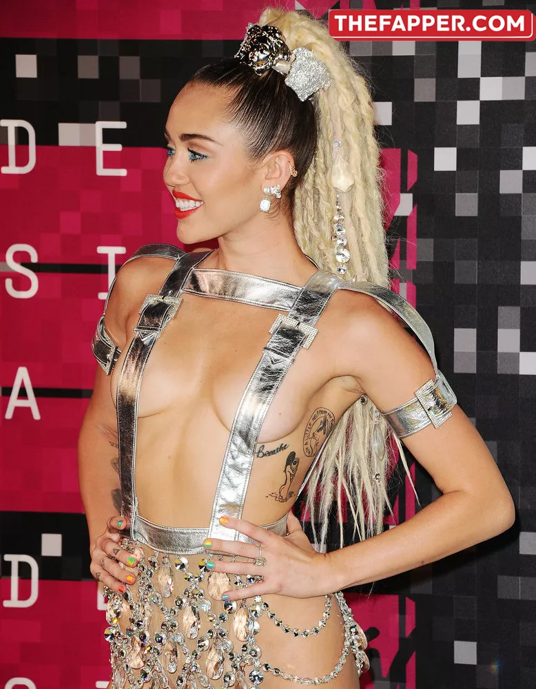 Miley Cyrus  Onlyfans Leaked Nude Image #lvesmaMlaB