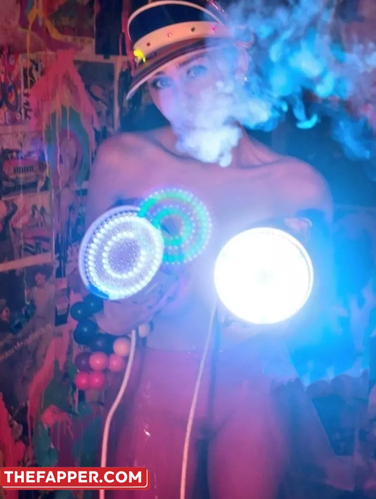 Miley Cyrus  Onlyfans Leaked Nude Image #mzSwmoFewi