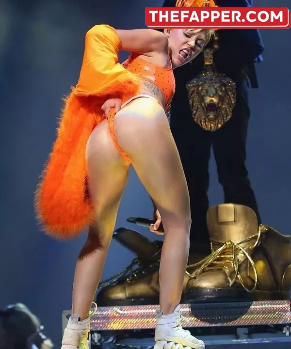 Miley Cyrus  Onlyfans Leaked Nude Image #oYgbYq1Aqn