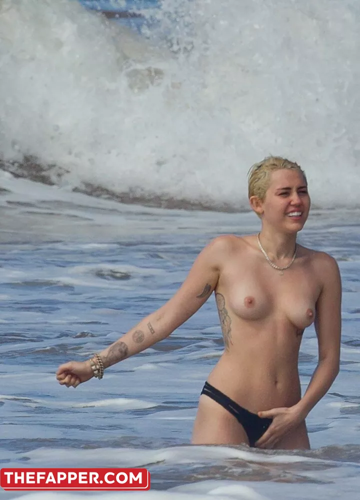 Miley Cyrus  Onlyfans Leaked Nude Image #uIi7VPamof