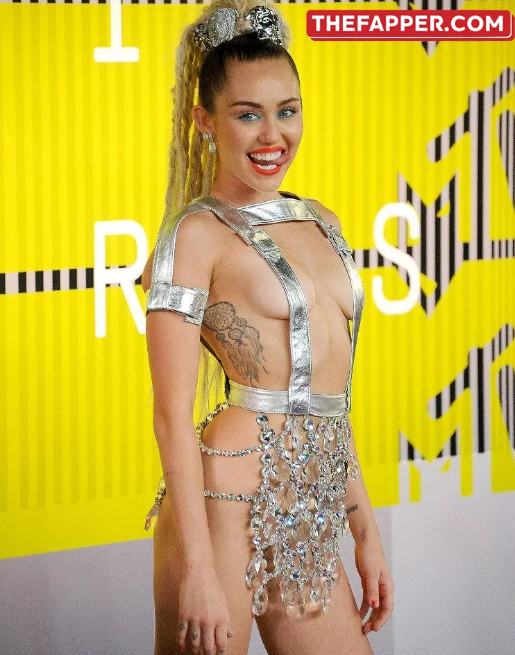 Miley Cyrus  Onlyfans Leaked Nude Image #x5Wq45Za1N