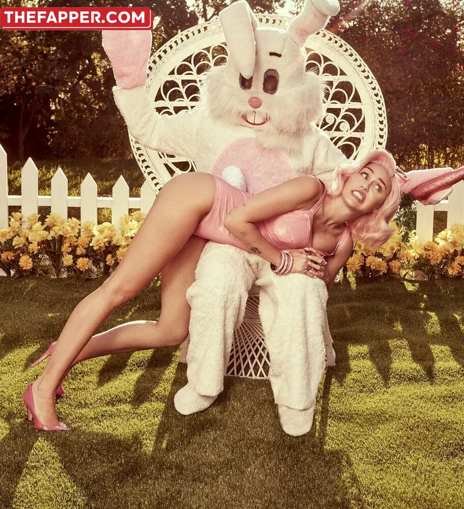 Miley Cyrus  Onlyfans Leaked Nude Image #xjN1z0R3XW