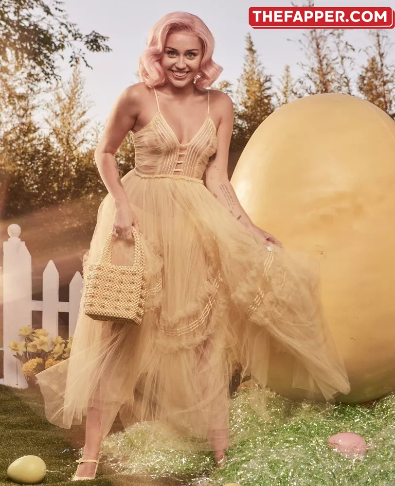 Miley Cyrus  Onlyfans Leaked Nude Image #y0d1jIlt6a