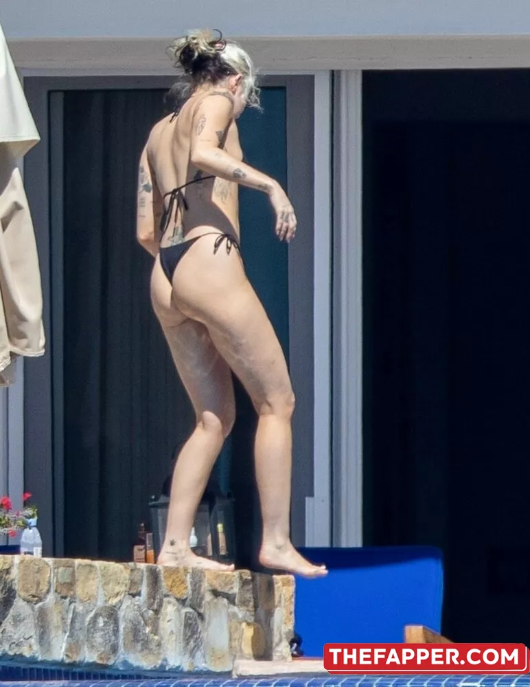 Miley Cyrus  Onlyfans Leaked Nude Image #zvhpiGF7W1