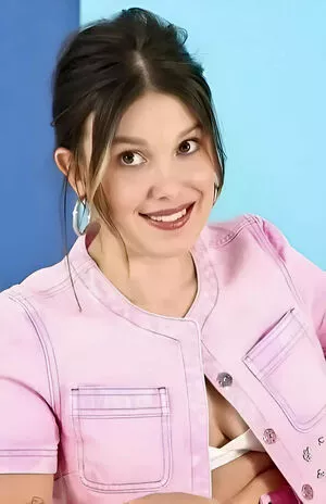 Millie Bobby Brown #uTOEoH5pOU