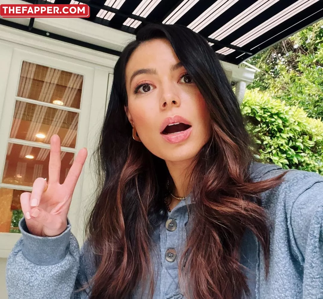 Miranda Cosgrove  Onlyfans Leaked Nude Image #2B5LbSXjOf