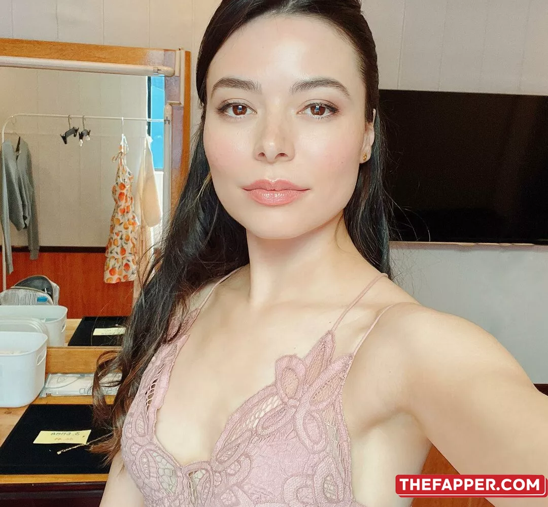 Miranda Cosgrove  Onlyfans Leaked Nude Image #2xt47SNtf8