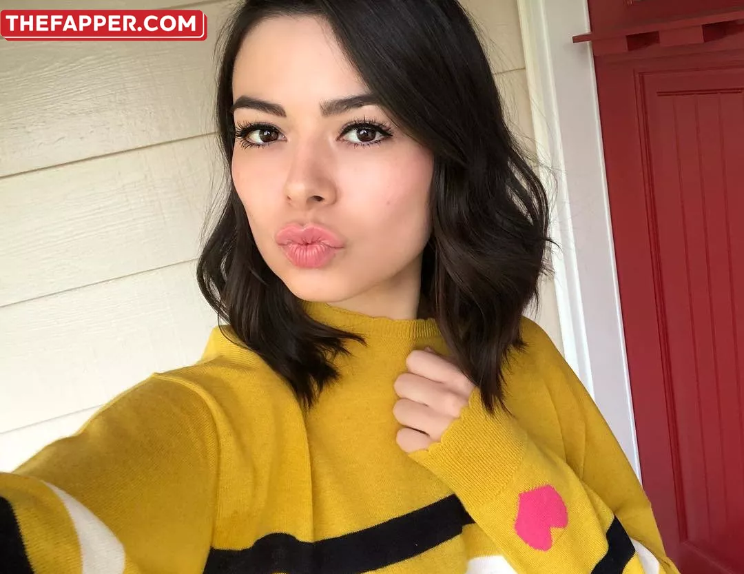 Miranda Cosgrove  Onlyfans Leaked Nude Image #EIy2umaErC