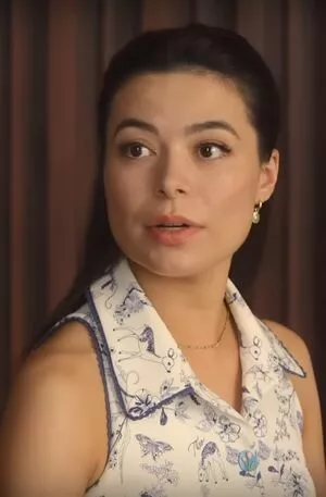 Miranda Cosgrove #cxV7QDx4rG