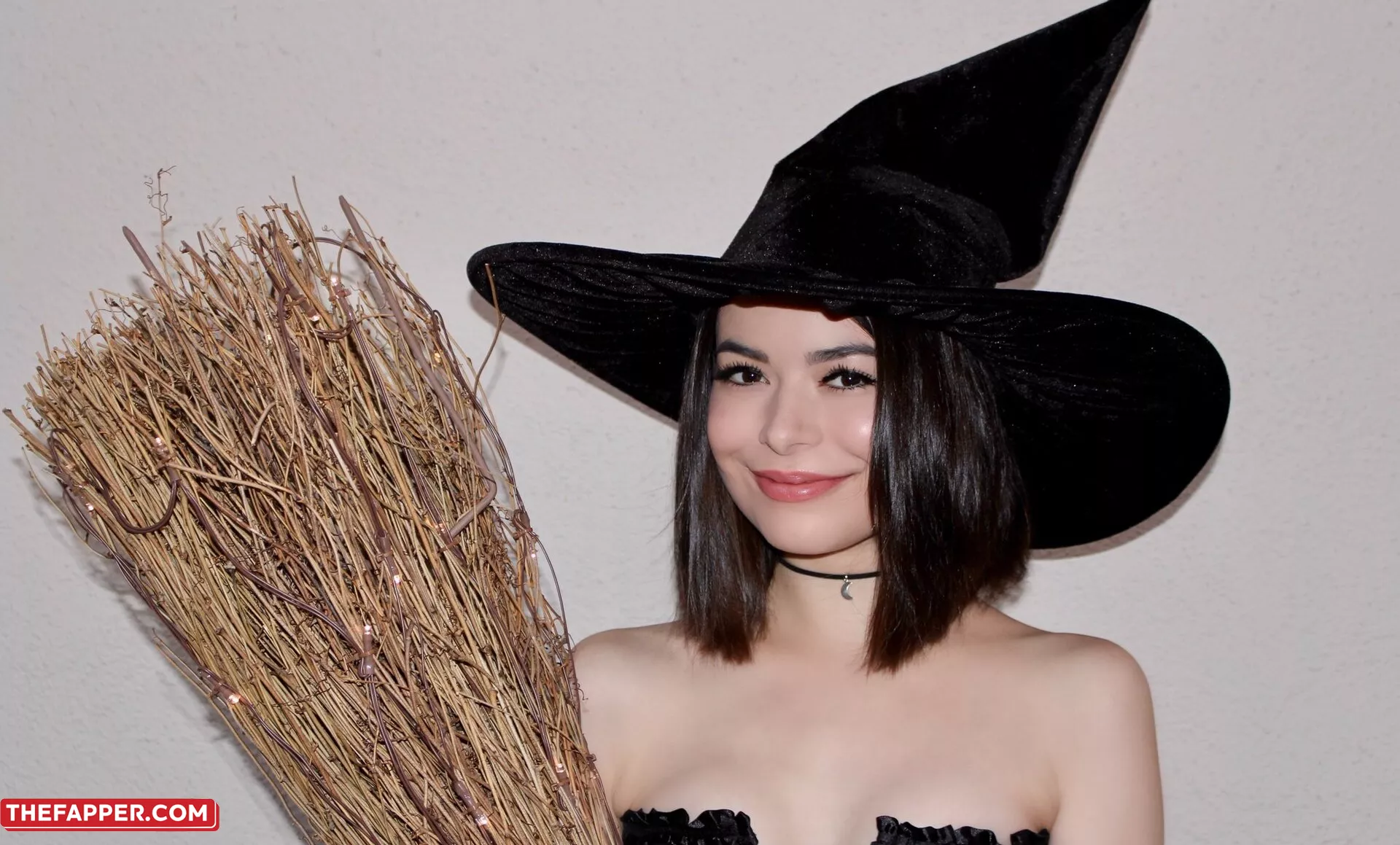 Miranda Cosgrove  Onlyfans Leaked Nude Image #mnVsxigemA