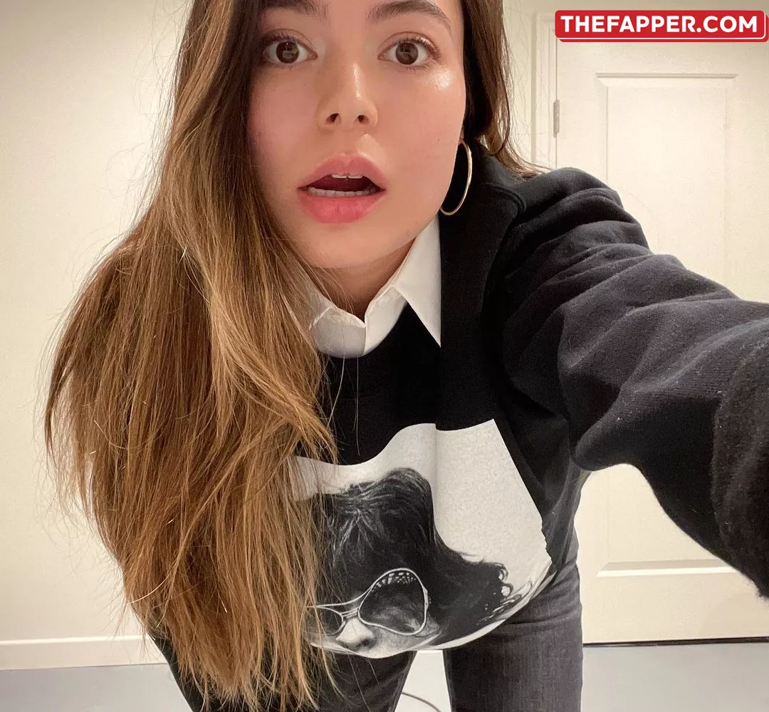 Miranda Cosgrove  Onlyfans Leaked Nude Image #sLmP0KGhQx