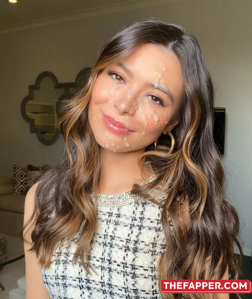 Miranda Cosgrove  Onlyfans Leaked Nude Image #uY4a4KaI4g