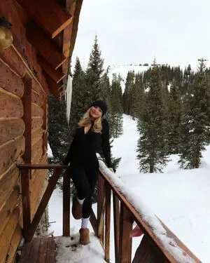 Natalie Alyn Lind #nZax2UyWhq