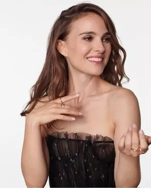 Natalie Portman #TrnVMKFDV3
