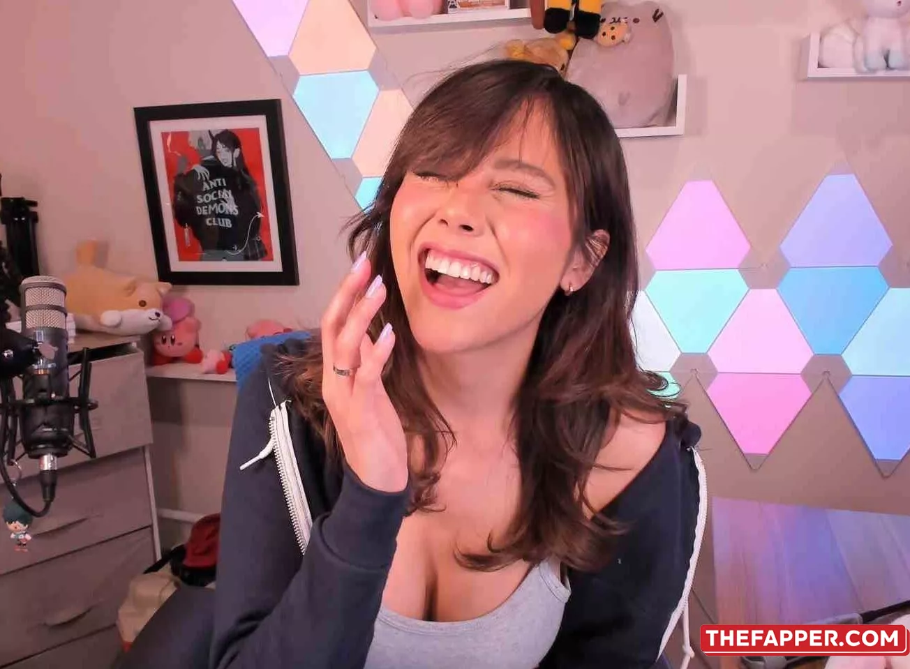 Neekolul  Onlyfans Leaked Nude Image #9ljIXjluT2