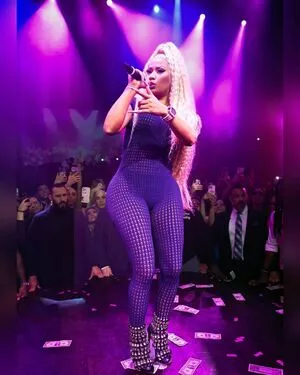 Nicki Minaj Onlyfans Leaked Nude Image #7dVYNwWuV6