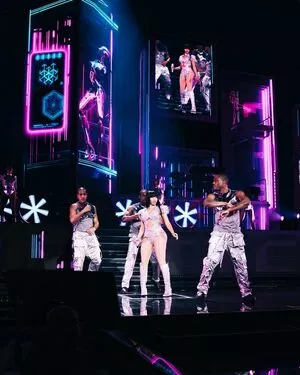 Nicki Minaj #HaiX0cJMyY