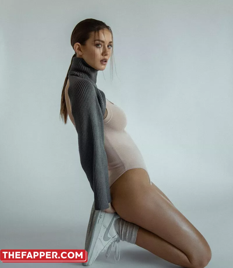 Nicola Cavanis  Onlyfans Leaked Nude Image #00guVUaQDf