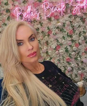 Nicole Coco Austin #faqKwIo4tr