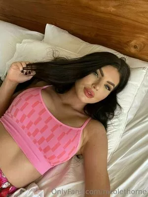 Nicole Thorne #DaUYGkgNra