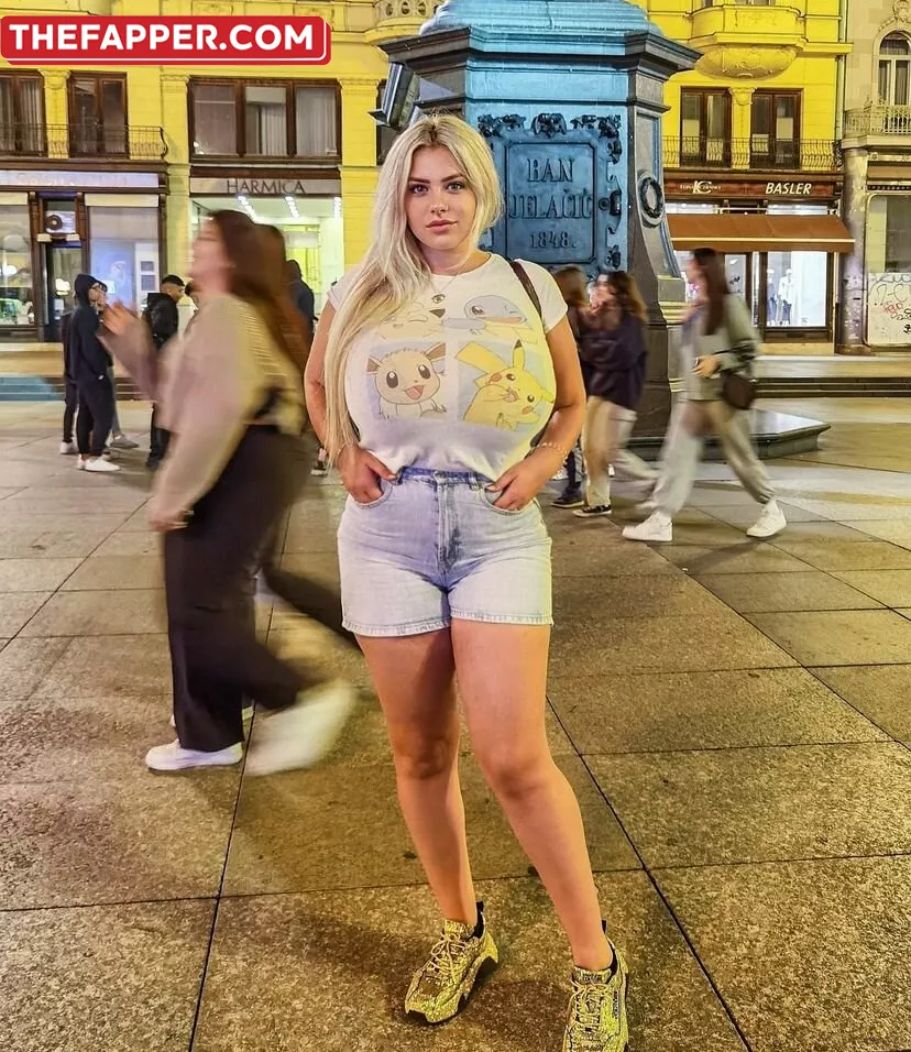 Nina Phoenix  Onlyfans Leaked Nude Image #4XcIN3CAX3