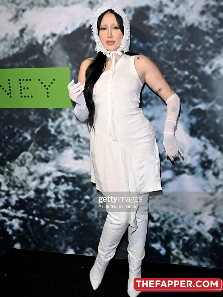 Noah Cyrus  Onlyfans Leaked Nude Image #oBAKda3ua9