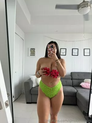 Nobettertits #Rb8q2Rh45N