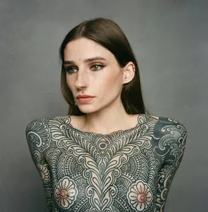 Noemie Doragon #Y8D37MWsTA
