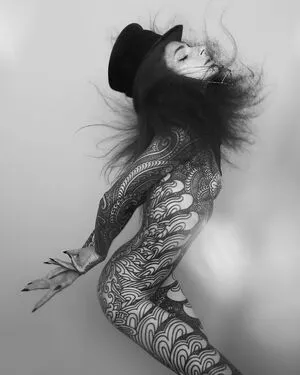 Noemie Doragon #qqOs9Paupz