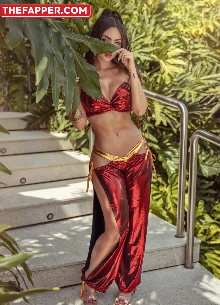 Nyvi Estephan  Onlyfans Leaked Nude Image #3z1Ej8WhLo