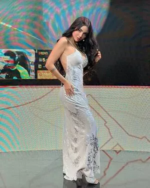Nyvi Estephan #cZ06ZKnDBR