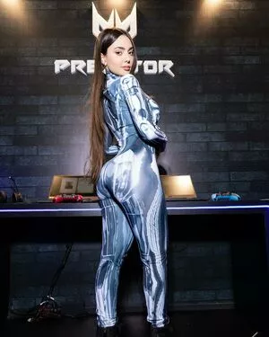 Nyvi Estephan Onlyfans Leaked Nude Image #myUqpgr857