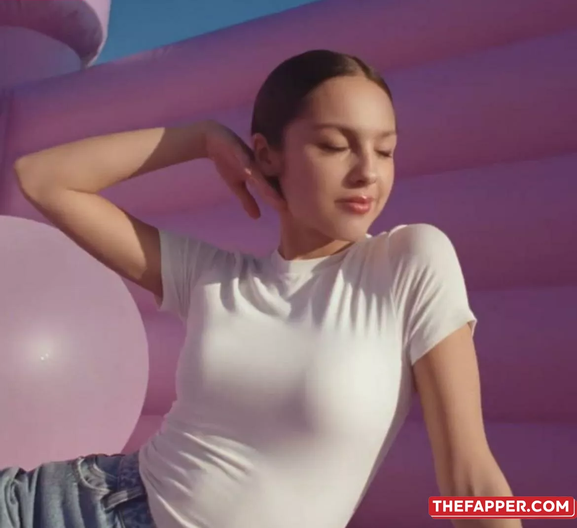 Olivia Rodrigo  Onlyfans Leaked Nude Image #7RKHl1rwig